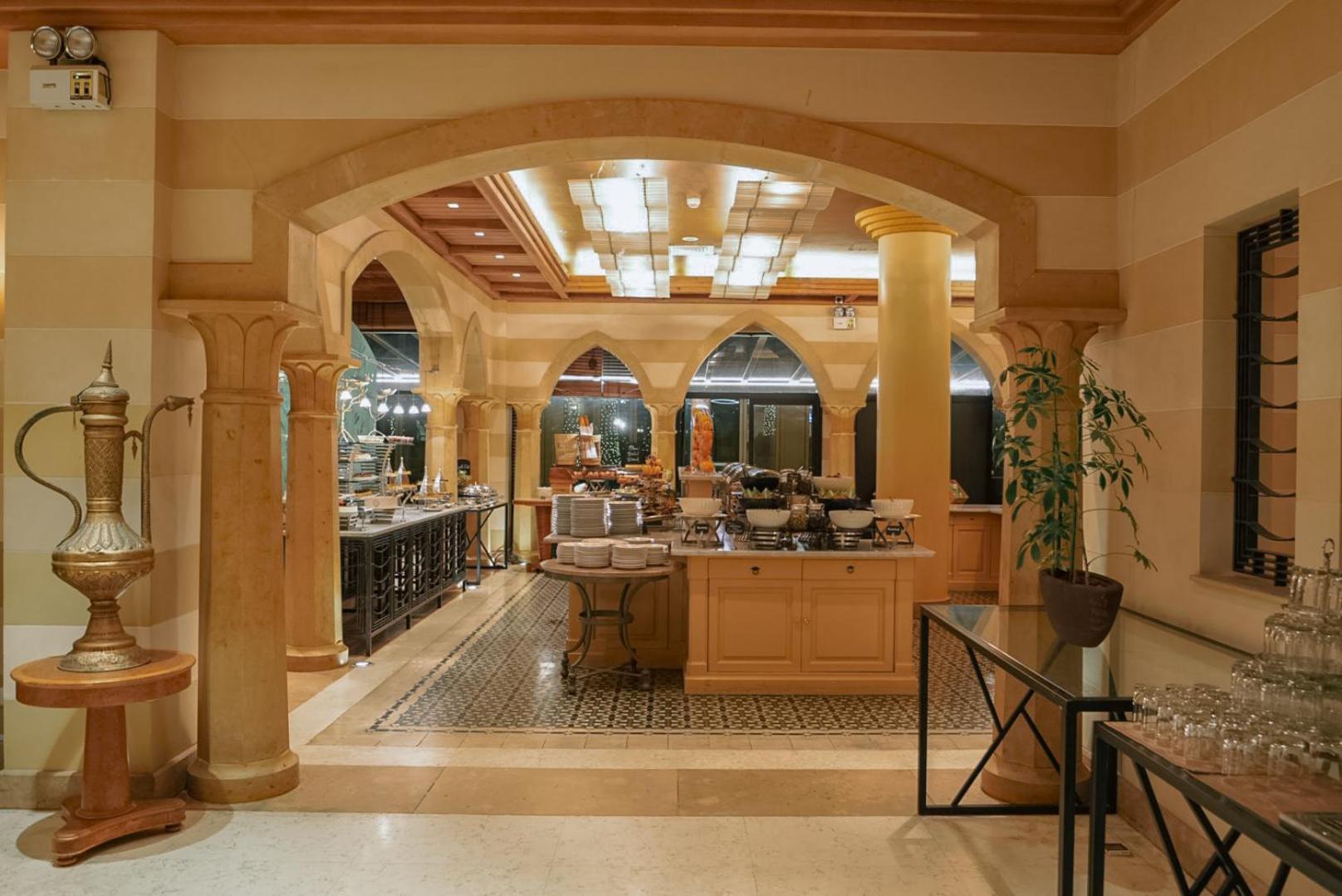 达曼喜来登会议中心酒店 外观 照片