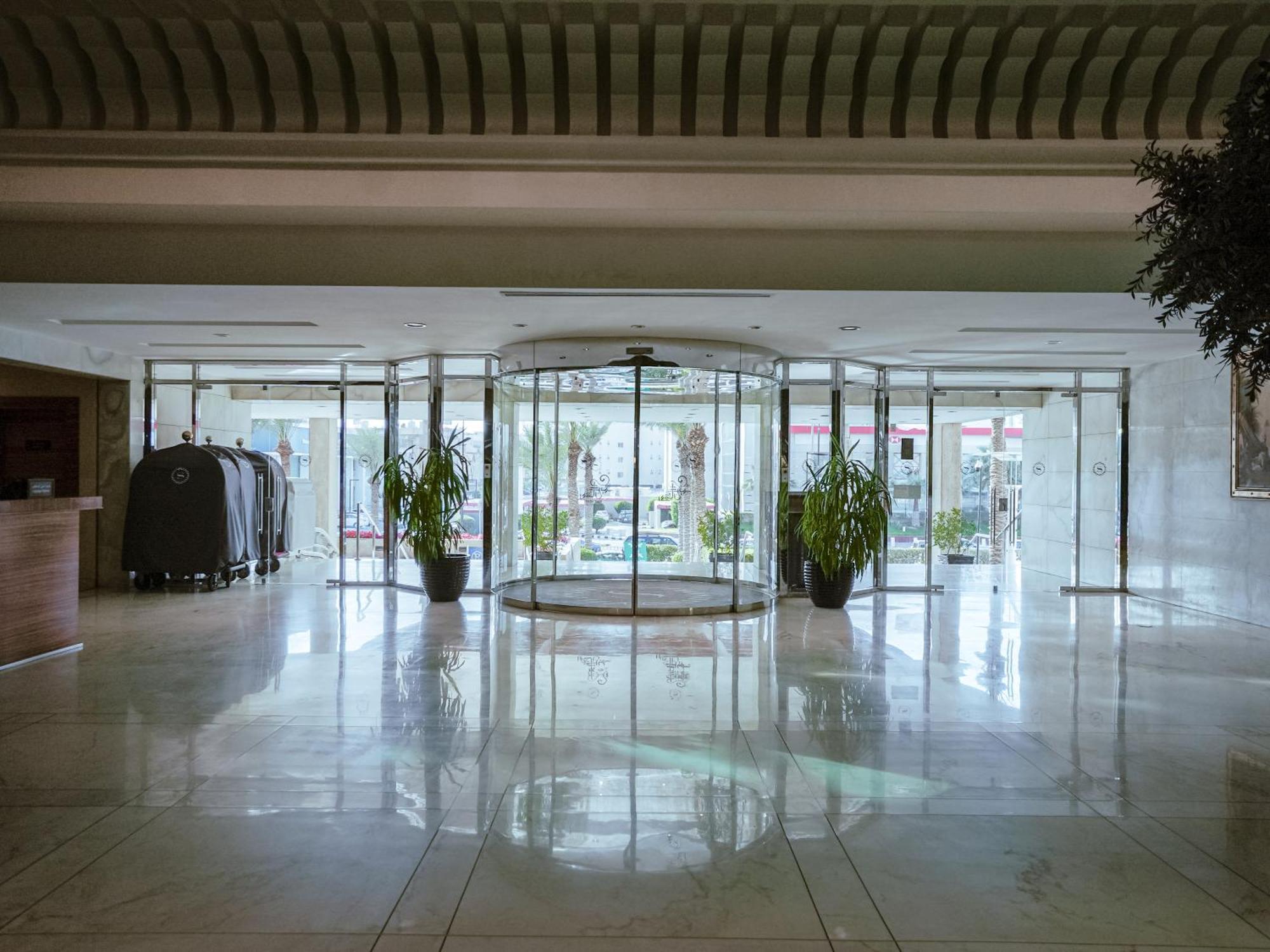 达曼喜来登会议中心酒店 外观 照片
